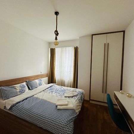 Central Apartment スコピエ エクステリア 写真